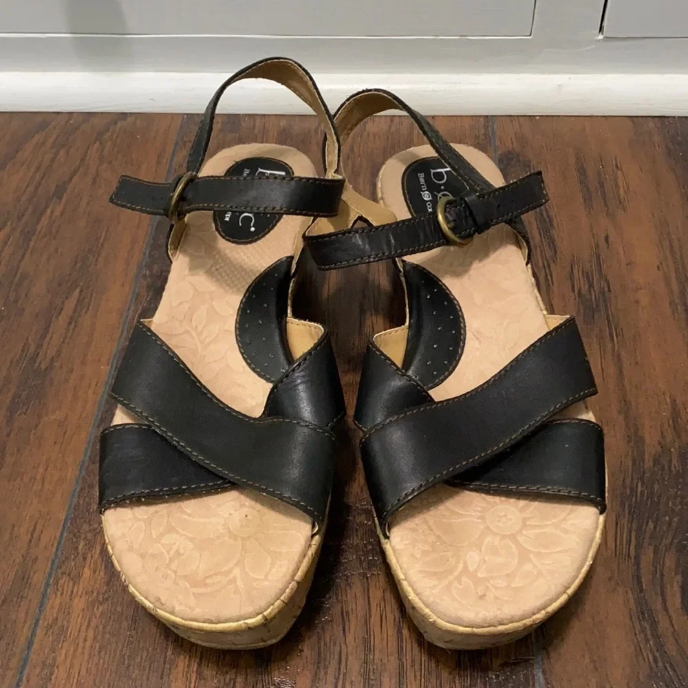 b.o.c Born black platform wedge sandal 7 / 38 - Picture 1 of 11